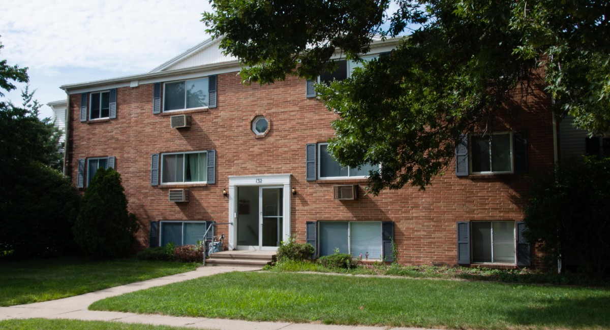 Kelley Property Management Cedar Rapids and Marion Iowa Apartment